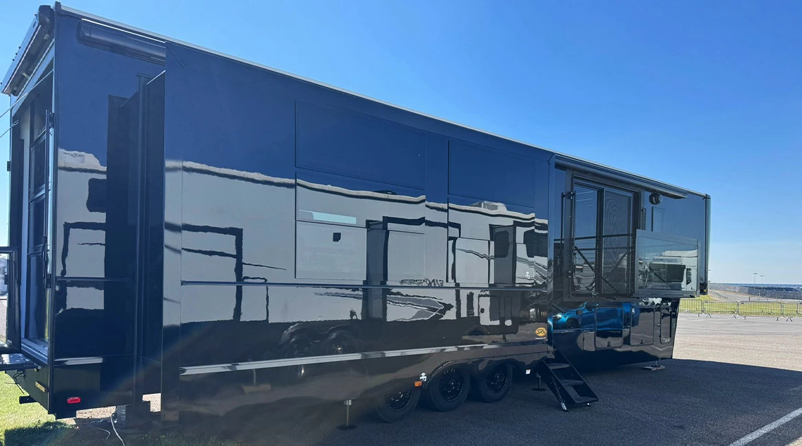 2026 Axiom i3800