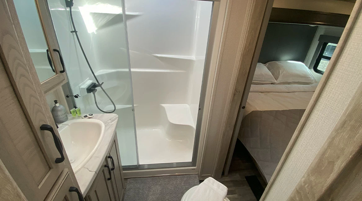 Keystone Avalanche 390DS (3)