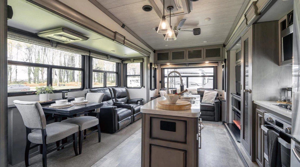 Montana 5th Wheel