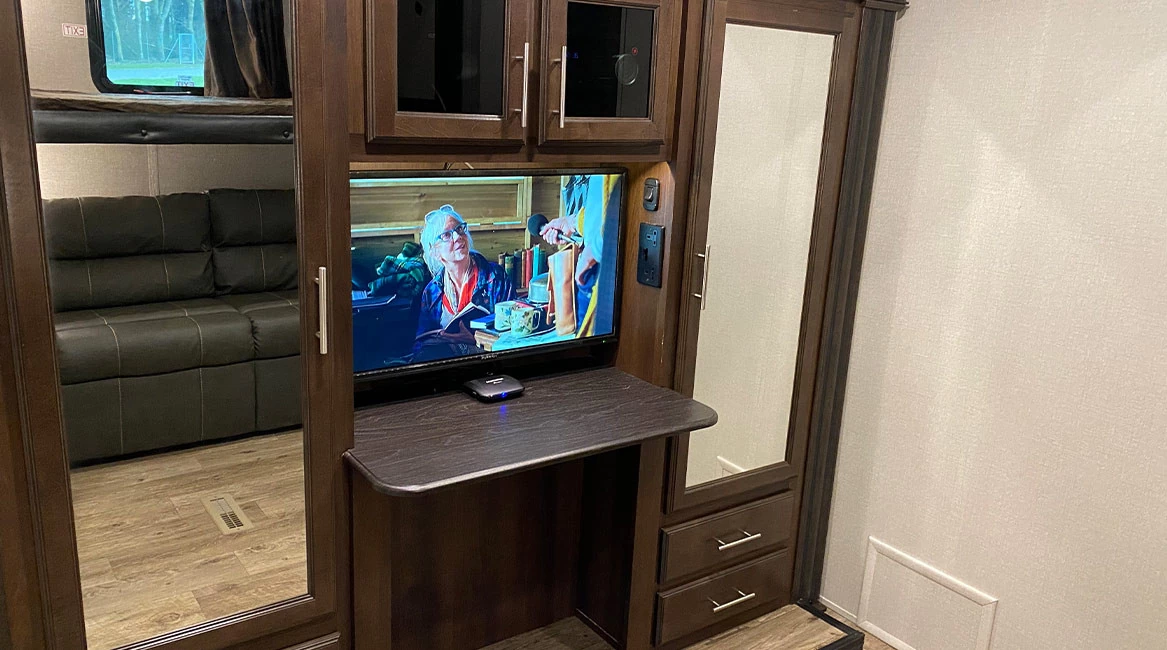 Jayco 5th Wheel Trailer